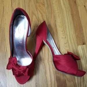 Michaelangelo Red Peeptoe Heels